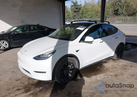 2021 Tesla Model Y Long Range Dual Motor All-Wheel Drive из США, поврежденный, VIN 5YJYGDEE6MF138868